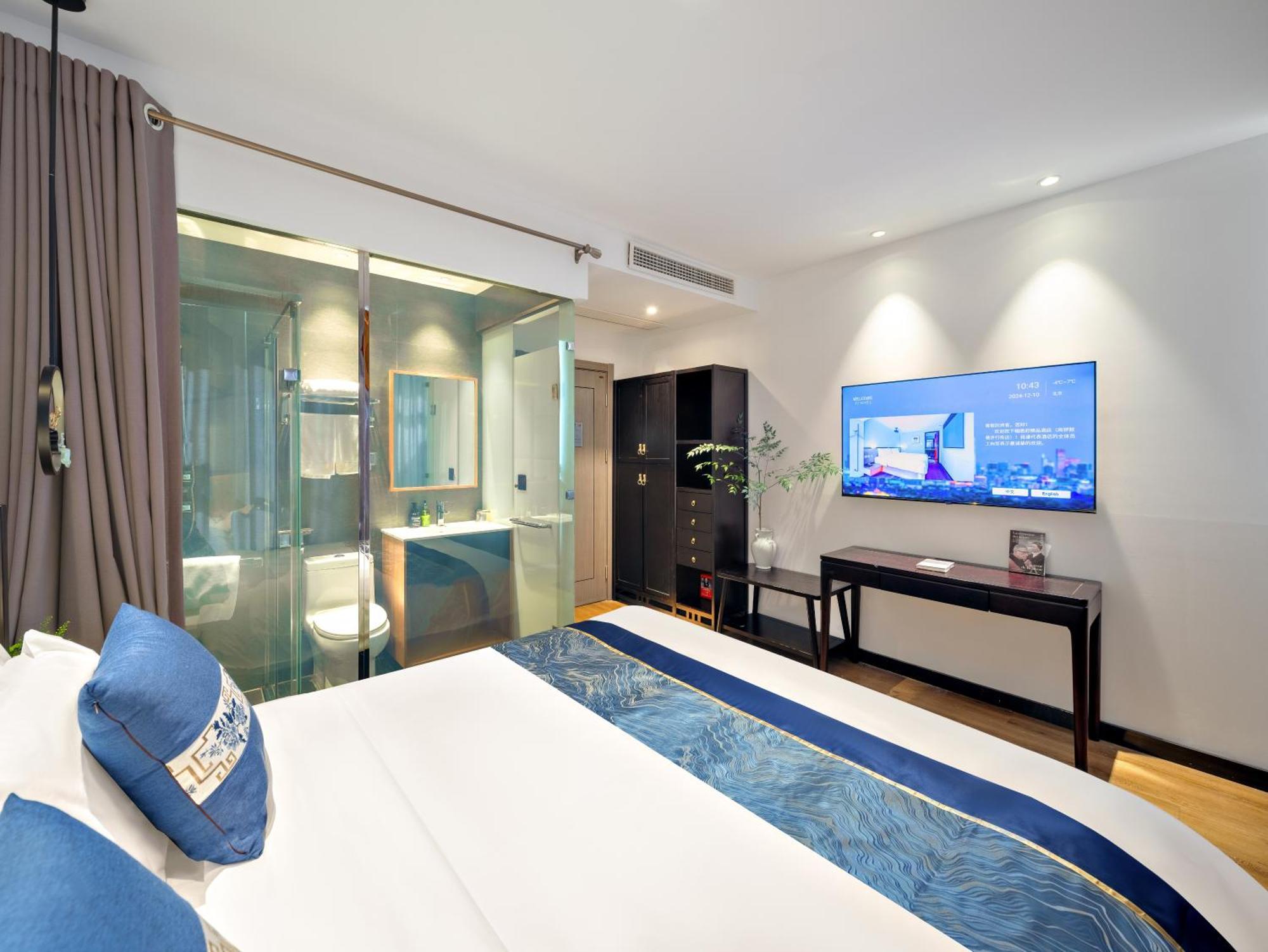 Beijing Tangfu Nanluoguxiang Wang Fu Jing Forbidden City Snack Street Hotel,1 Stop Walking To Airport Express,3 Stop To Tiananmen&Free Laundry Dry Service &Professional Free Tour Ticket Service With English Speaking Staff Экстерьер фото