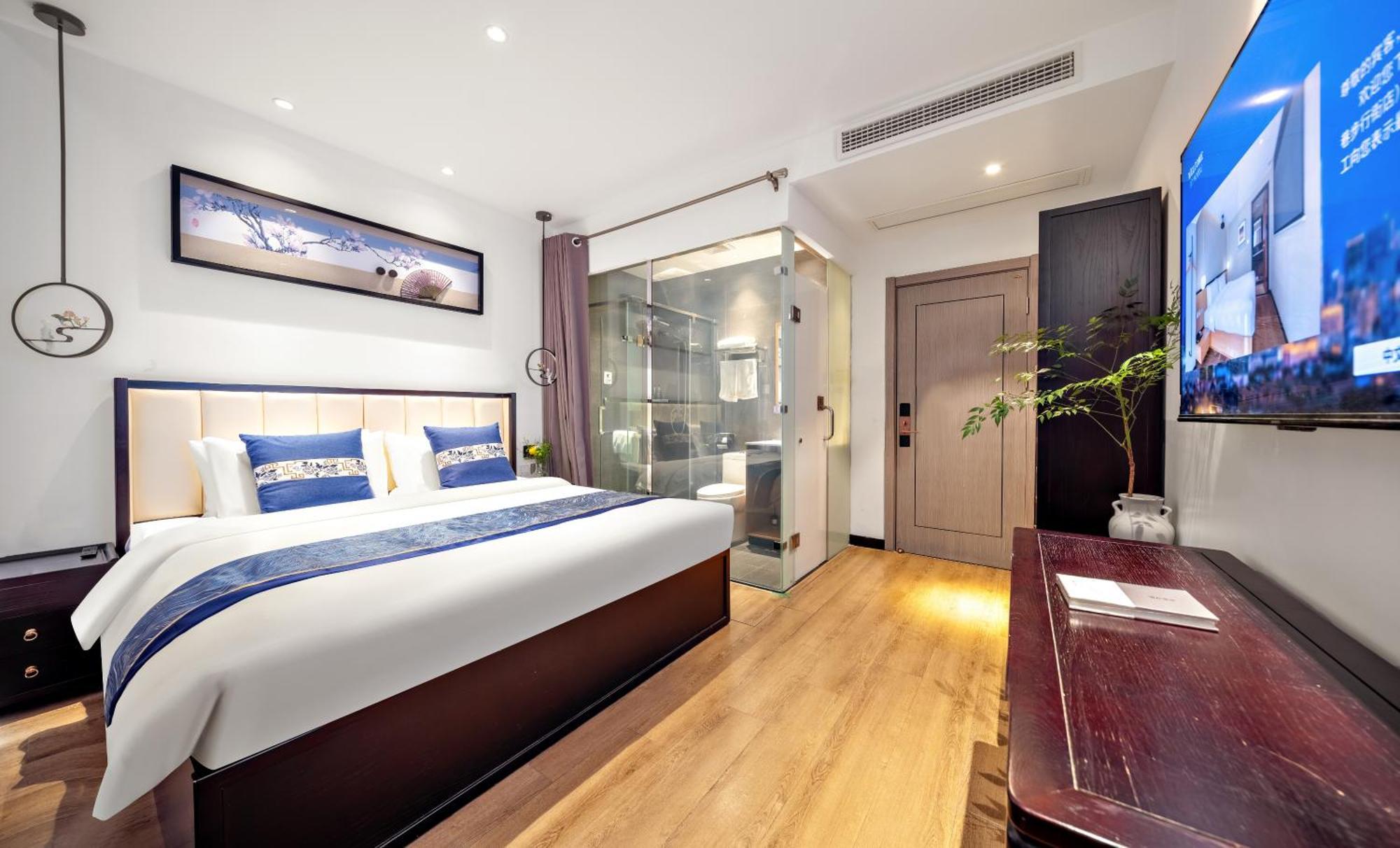 Beijing Tangfu Nanluoguxiang Wang Fu Jing Forbidden City Snack Street Hotel,1 Stop Walking To Airport Express,3 Stop To Tiananmen&Free Laundry Dry Service &Professional Free Tour Ticket Service With English Speaking Staff Экстерьер фото