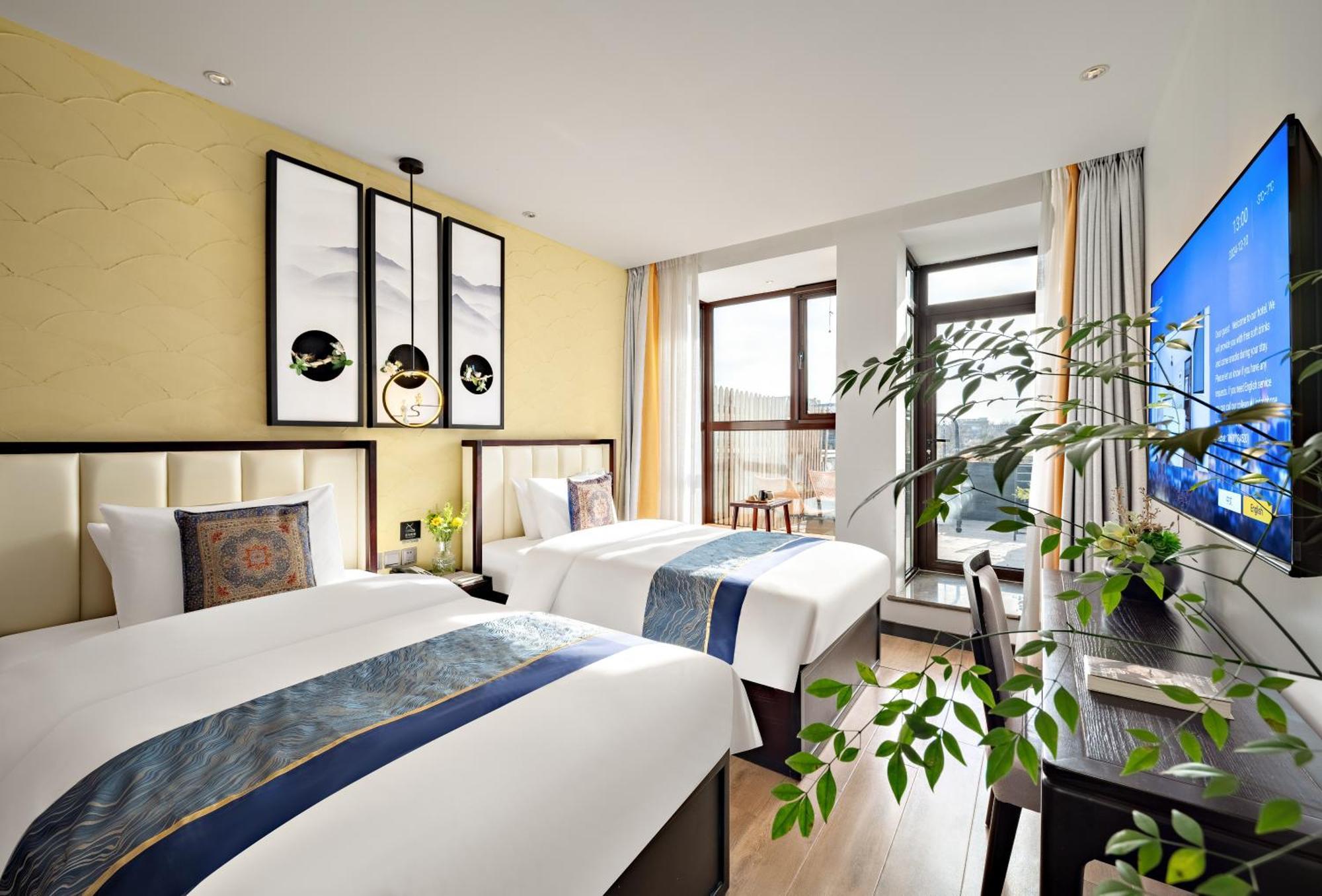 Beijing Tangfu Nanluoguxiang Wang Fu Jing Forbidden City Snack Street Hotel,1 Stop Walking To Airport Express,3 Stop To Tiananmen&Free Laundry Dry Service &Professional Free Tour Ticket Service With English Speaking Staff Экстерьер фото